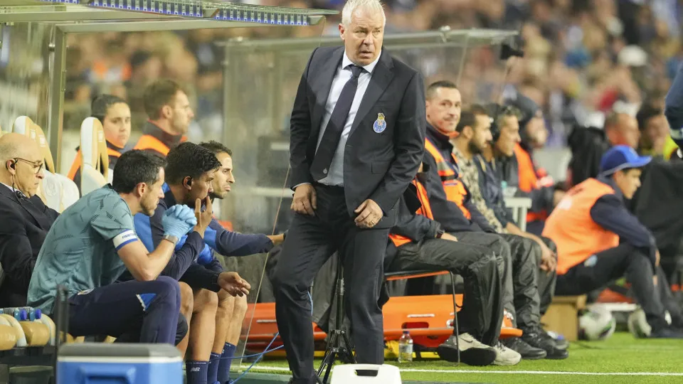 PORTO, PORTUGAL - OCTOBER 6: FC Porto Director Jorge Paulo Costa Almeida during the Liga Portugal Betclic match between FC Porto and Sporting Clube de Braga at Estádio do Dragão on October 6, 2024 in Porto, Portugal. (Photo by Pedro Loureiro/Eurasia Sport