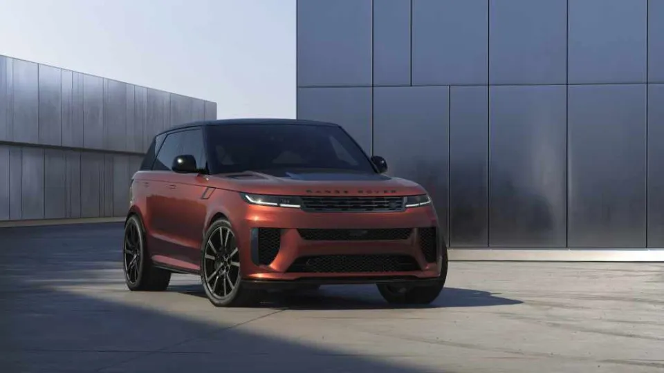 Range Rover Sport SV tem nova versão Carbon