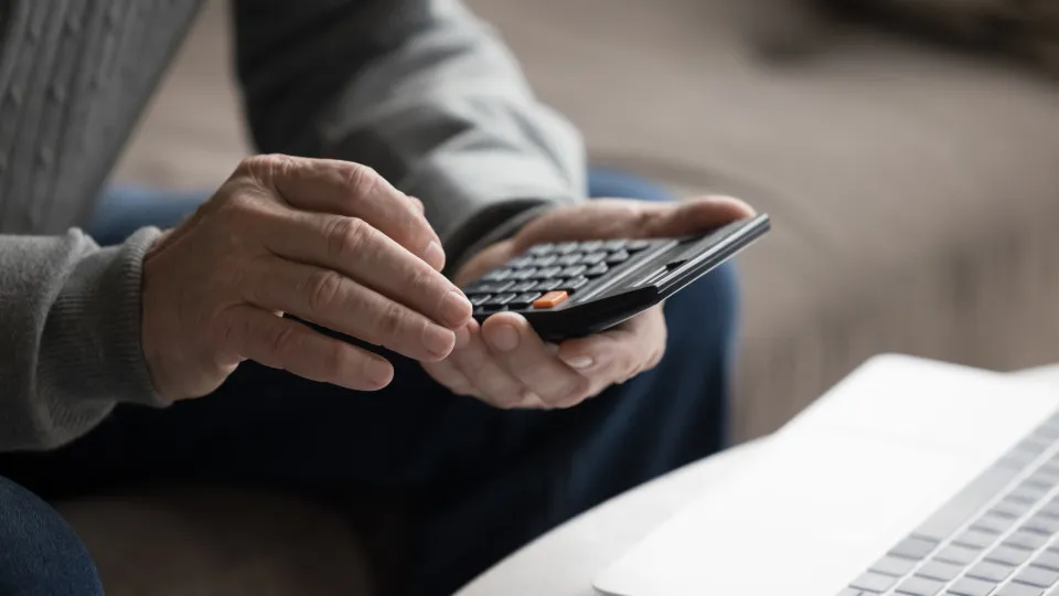 Pensões caem na conta amanhã com novos valores. Está a par das mudanças? 