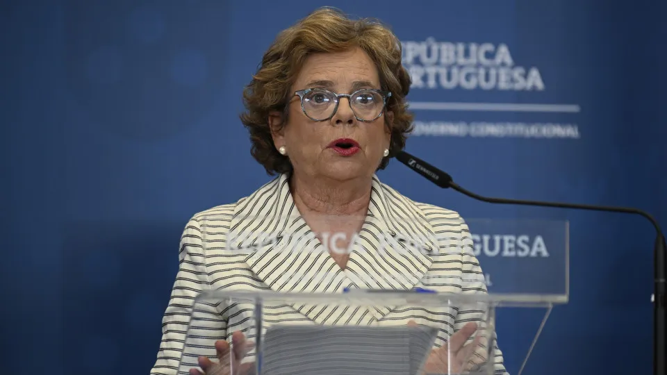 Maria Lúcia Amaral, Ministra da Administração Interna, 