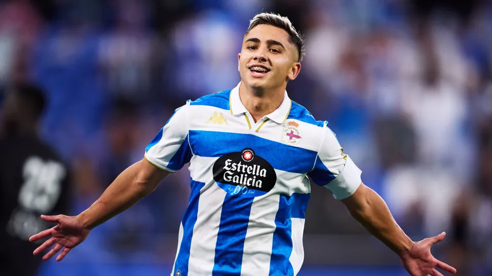 LA CORUNA, SPAIN - AUGUST 09: Yeremay Hernández of Deportivo La Coruna celebrates after scoring their side's second goal during the Trofeo Teresa Herrera match between Deportivo La Coruna and Le Havre at Riazor Stadium on August 09, 2025 in La Coruna, Spa