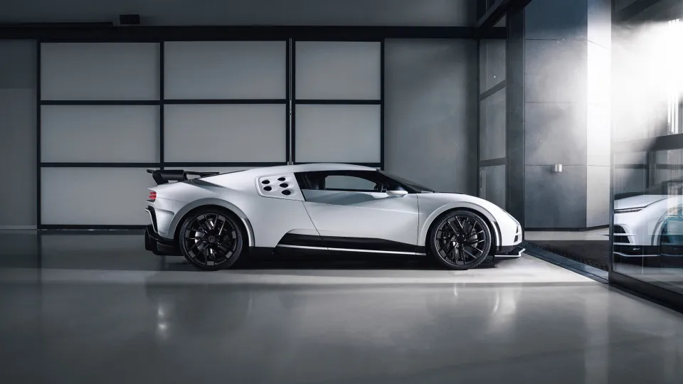 Bugatti Centodieci