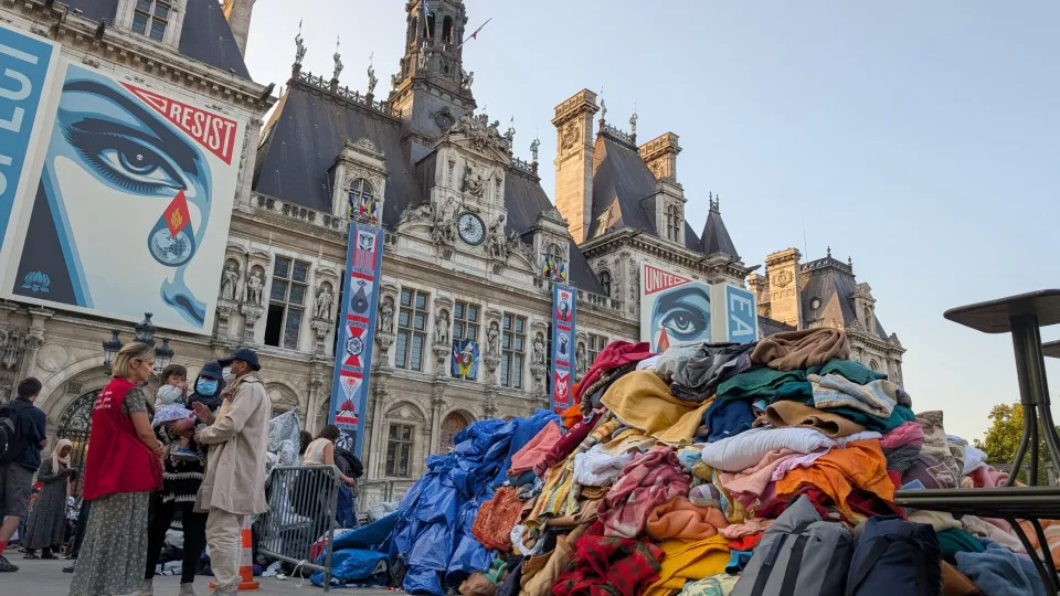 acampamento de migrantes, câmara de Paris, França
