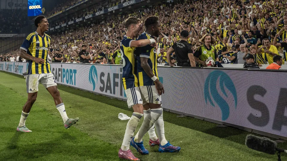 ISTANBUL, TURKIYE - AUGUST 12: Fred (7) of Fenerbahce celebrates after scoring a goal with his teammates during the UEFA Champions League third qualifying round second-leg football match between Fenerbahce and Feyenoord at Chobani Stadium in Istanbul, Tur