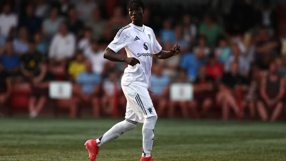 TAMWORTH, ENGLAND - AUGUST 13: Sekou Kone of Manchester United pictured during the National League Cup match between Tamworth and Manchester United U21 at The Lamb Ground on August 13, 2025 in Tamworth, England. (Photo by Manchester United/Manchester Unit
