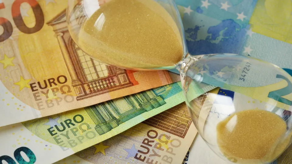Já à espera do salário? Há trabalhadores que não descontam IRS este mês