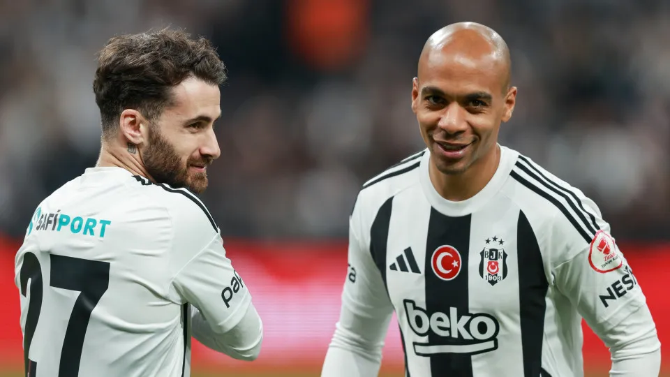 ISTANBUL, TURKEY - APRIL 3: Rafa Silva of Besiktas interacts with Joao Mario of Besiktas Turpas Stadium during the Turkish Super League match between Besiktas and Goztepe on April 3, 2025 in Istanbul, Turkey.  (Photo by Ahmad Mora/Getty Images)