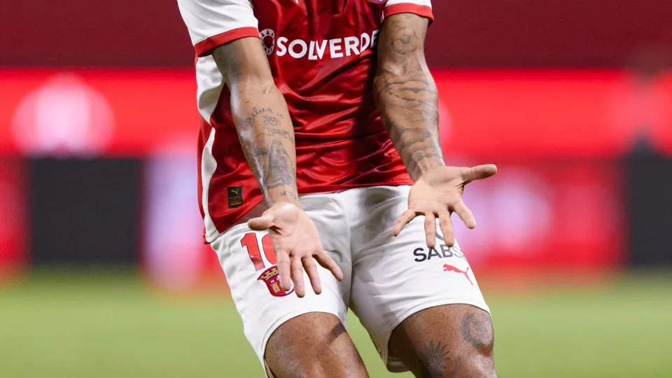 BRAGA, PORTUGAL - JULY 31: Rodrigo Zalazar of SC Braga reacts during the UEFA Europa League 2025/26 second qualifying round second leg match between SC Braga and Levski Sofia at Estadio Municipal de Braga on July 31, 2025 in Braga, Portugal. (Photo by Mig