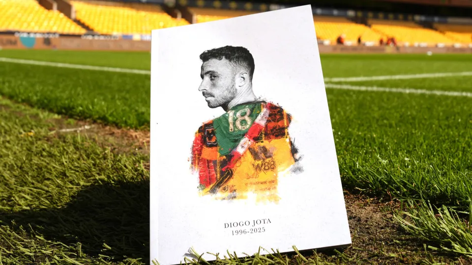 A general view of the matchday programme with a tribute to former Wolverhampton Wanderers player Diogo Jota before the Premier League match at Molineux Stadium, Wolverhampton. Picture date: Saturday August 16, 2025. (Photo by Nick Potts/PA Images via Gett
