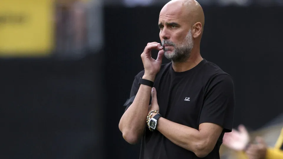 WOLVERHAMPTON, ENGLAND - AUGUST 16: Pep Guardiola, Manager of Manchester City on the side line during the Premier League match between Wolverhampton Wanderers and Manchester City at Molineux on August 16, 2025 in Wolverhampton, England. (Photo by Neal Sim