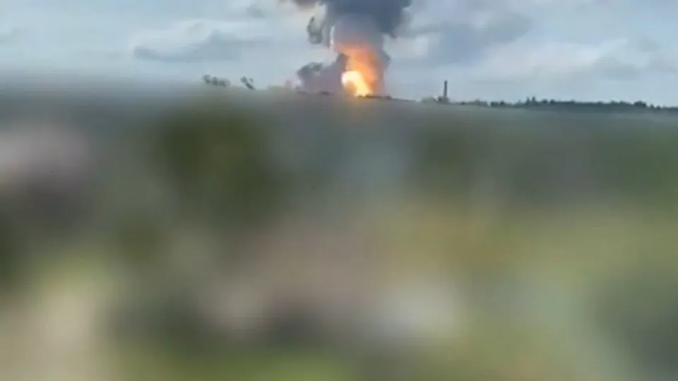 Explosão em fábrica na Rússia