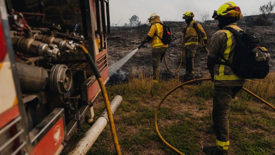 bombeiros, espanha, galiza, incêndios