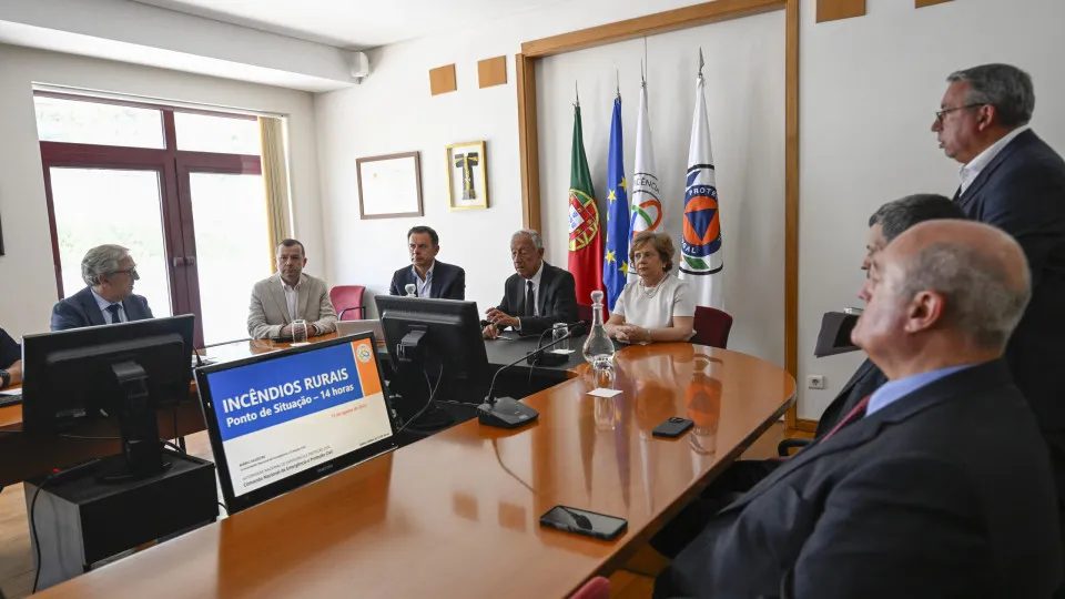 marcelo rebelo de sousa, luis montenegro, maria lúcia amaral