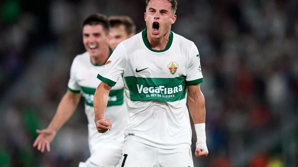 ELCHE, SPAIN - AUGUST 18: German Valera of Elche CF celebrates after scoring their side's first goal during the LaLiga EA Sports match between Elche CF and Real Betis Balompie at Estadio Manuel Martinez Valero on August 18, 2025 in Elche, Spain. (Photo by