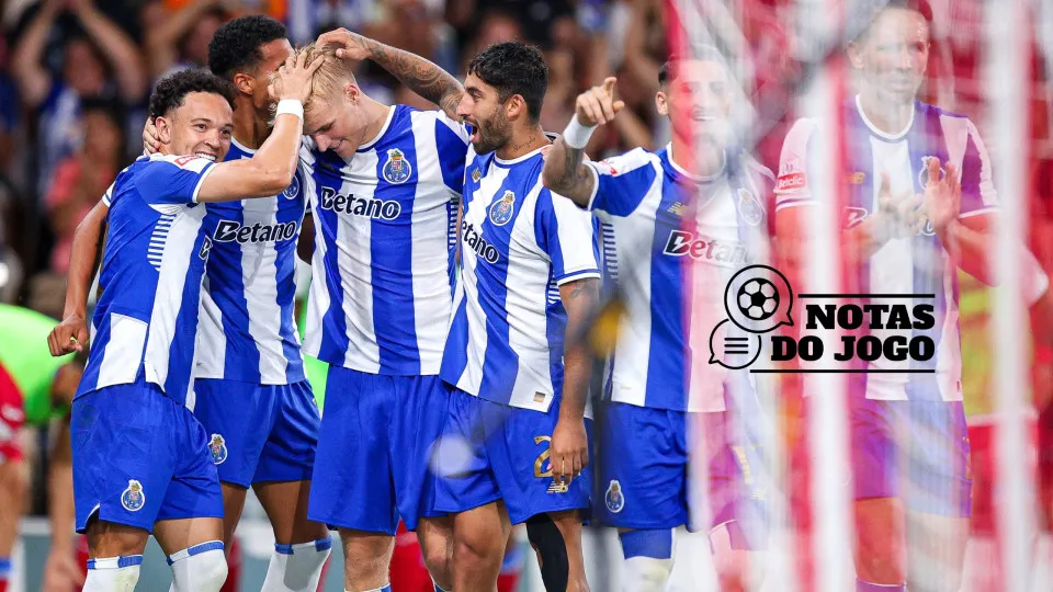 Froholdt brilha no 'jogo do galo' e FC Porto cola-se ao Sporting no topo