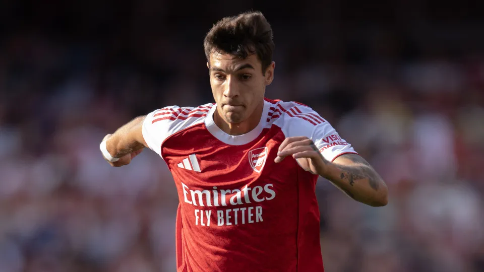LONDON, ENGLAND - AUGUST 6: Jakub Kiwior of Arsenal in action during the pre-season friendly match between Arsenal and Villarreal at Emirates Stadium on August 6, 2025 in London, England. (Photo by Visionhaus/Getty Images)