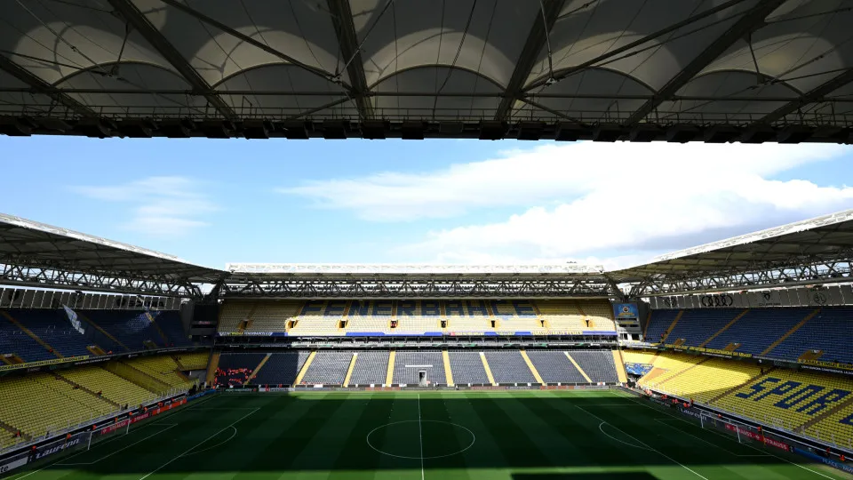 ISTANBUL, TURKEY - APRIL 18: General view inside the stadium prior to the UEFA Europa Conference League 2023/24 Quarter-final second leg match between Fenerbahçe and Olympiacos FC at  on April 18, 2024 in Istanbul, Turkey. (Photo by Oliver Hardt - UEFA/UE