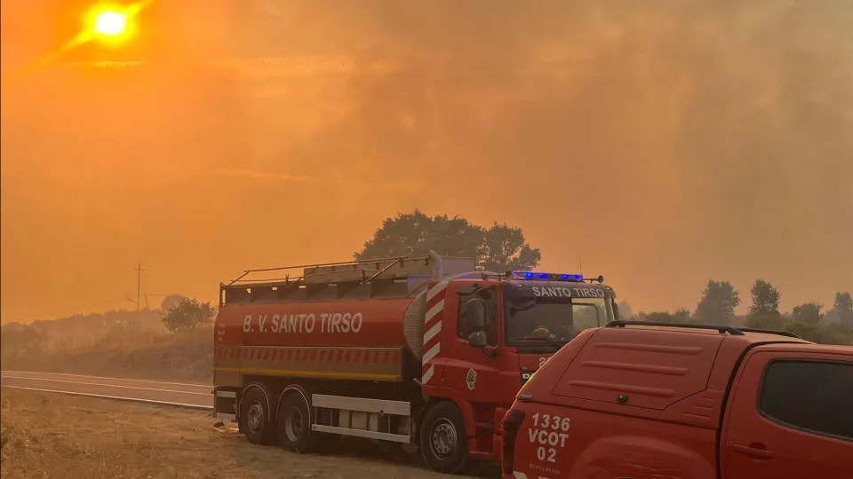 Bombeiros Voluntários Santo Tirso ; Incêndios ; Mirandela ; Fogo ; Portugal