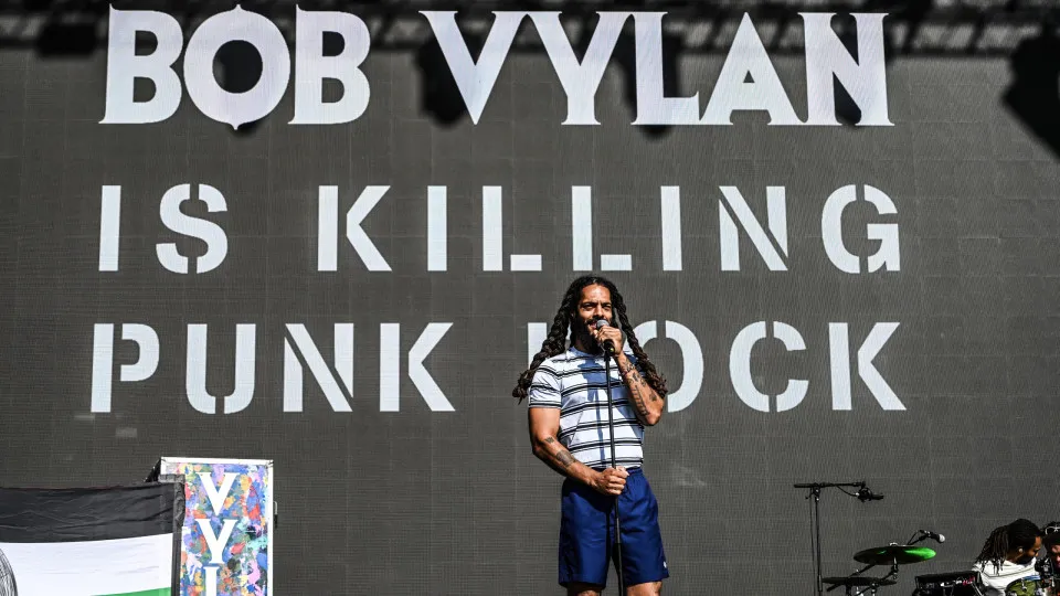 Bob Vylan estreiam-se em Portugal com concerto em Lisboa em outubro