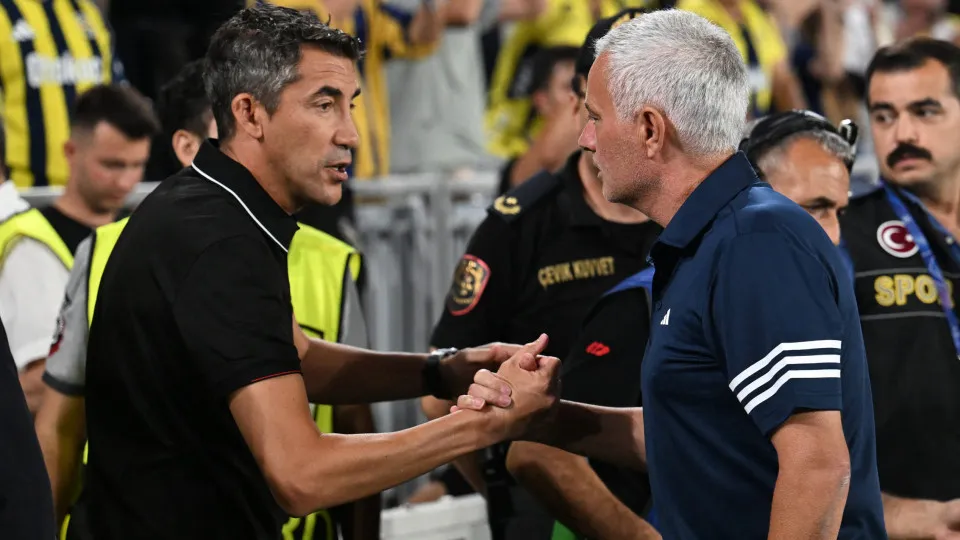 José Mourinho prepara-se para render Bruno Lage no Benfica