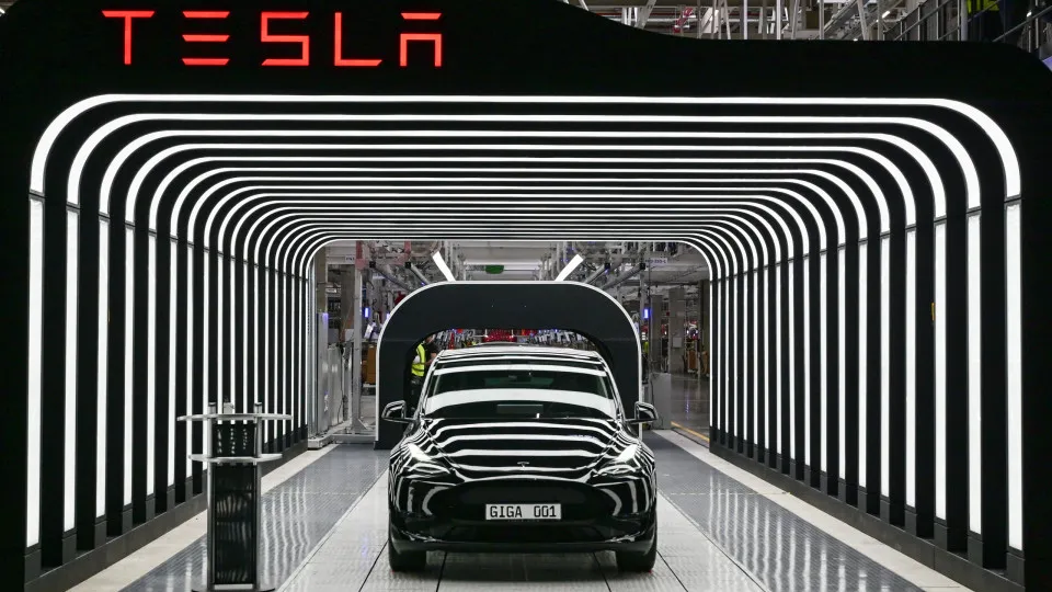 Tesla Model Y na Gigafactory Alemanha.