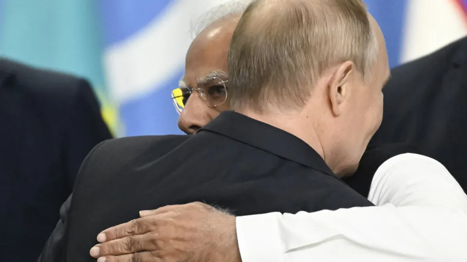 Vladimir Putin, Narendra Modi,