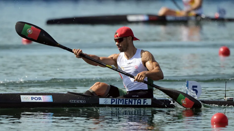 Portugal's Fernando Pimenta competes in the men's kayak single 1000m semifinal of the canoe sprint competition at Vaires-sur-Marne Nautical Stadium in Vaires-sur-Marne during the Paris 2024 Olympic Games on August 10, 2024. (Photo by Bertrand GUAY / AFP) 