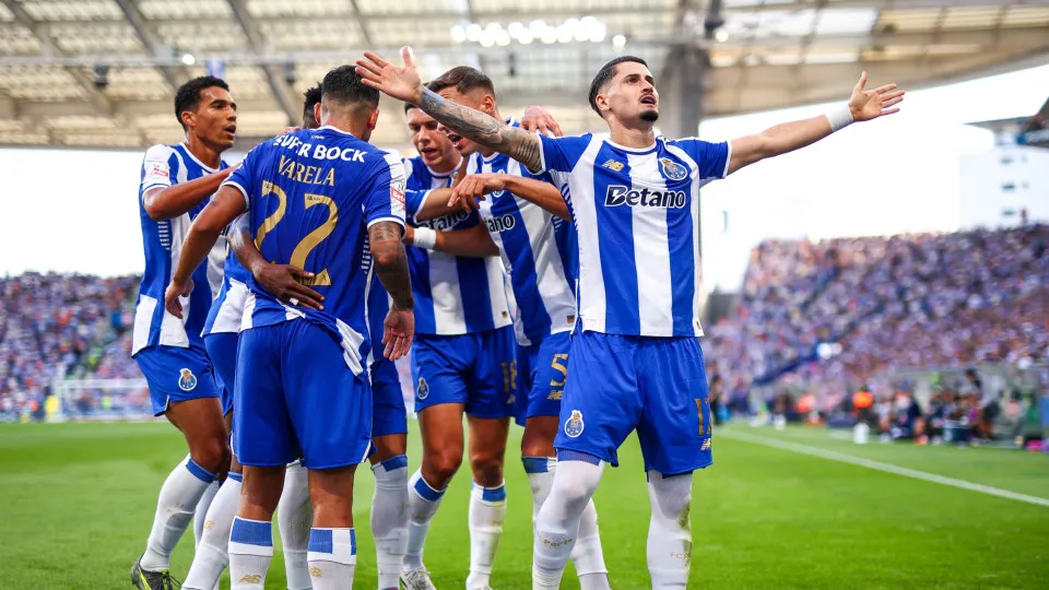 "Vejo um FC Porto muito diferente. As contratações foram muito acertadas"