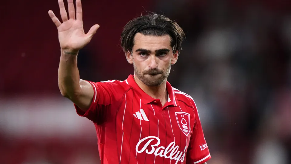 Paris FC sai de cena e Jota Silva aposta 'todas as fichas' no Sporting