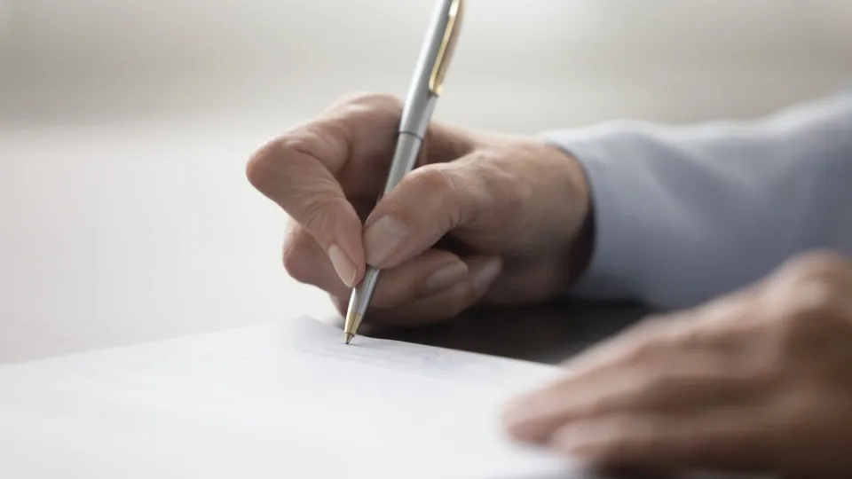 Contratação a termo de reformados: Afinal, o que propõe o Governo?