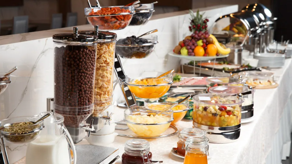 pequeno-almoço buffet