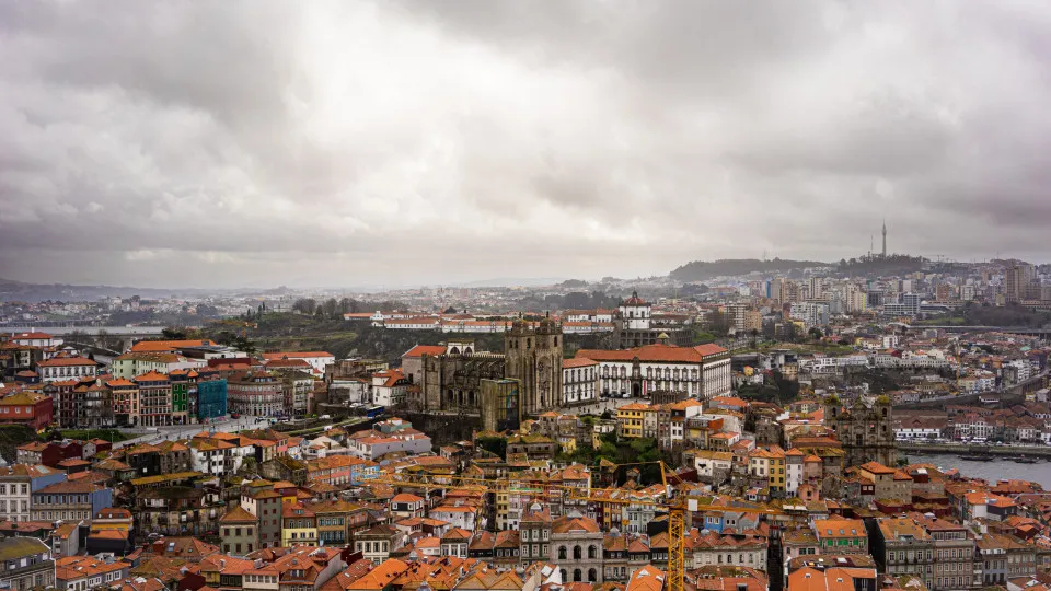 Agosto despede-se com semana de céu nublado e alguma chuva