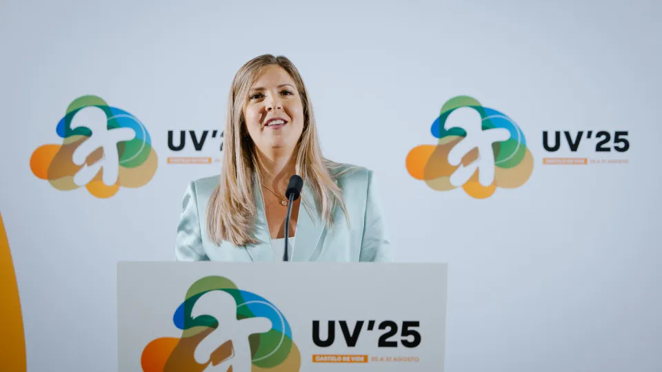 Ministra promete regulamento do Fundo de Fomento Cultural