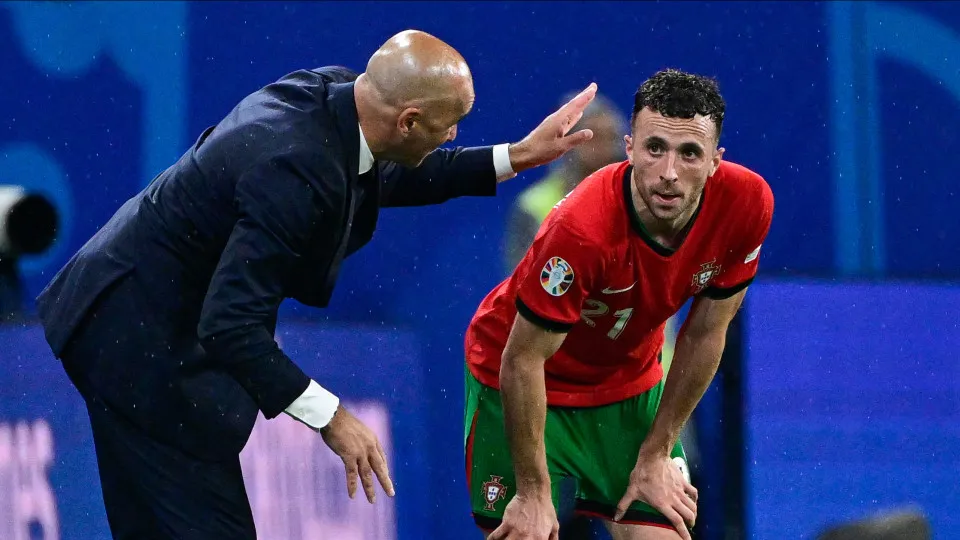 Martínez divulga convocados de Portugal na primeira vez sem Diogo Jota