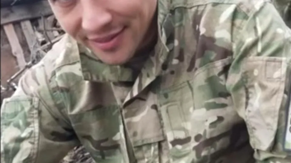 "Rastejei durante cinco dias". Soldado ucraniano foi torturado por russos