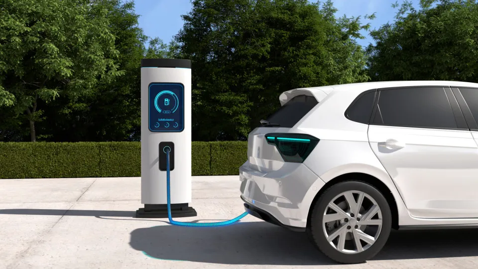 Cuidados a ter ao comprar um carro elétrico usado