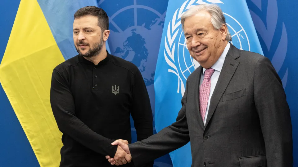Guterres e Zelensky discutem esforços diplomáticos para acabar com guerra