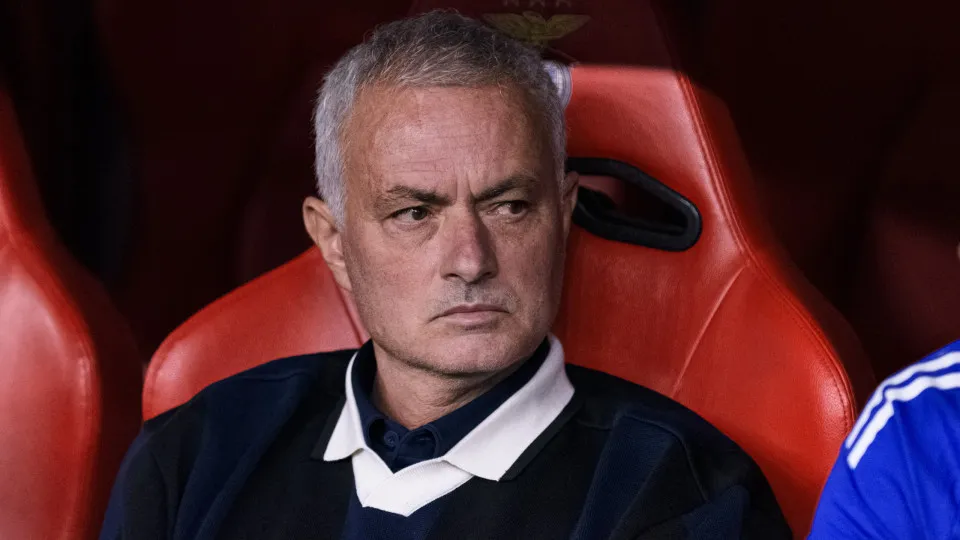 Milhões e mais milhões. Revelada indemnização de Fenerbahçe a Mourinho