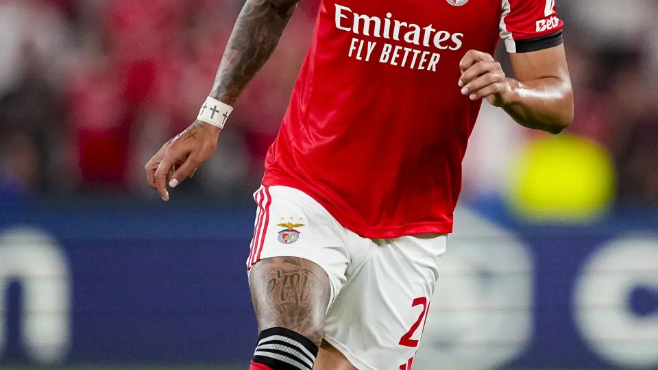 Benfica presta esclarecimento sobre contratação de Richard Ríos