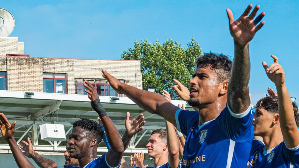 Feirense aplica primeira derrota da época ao Leixões na II Liga