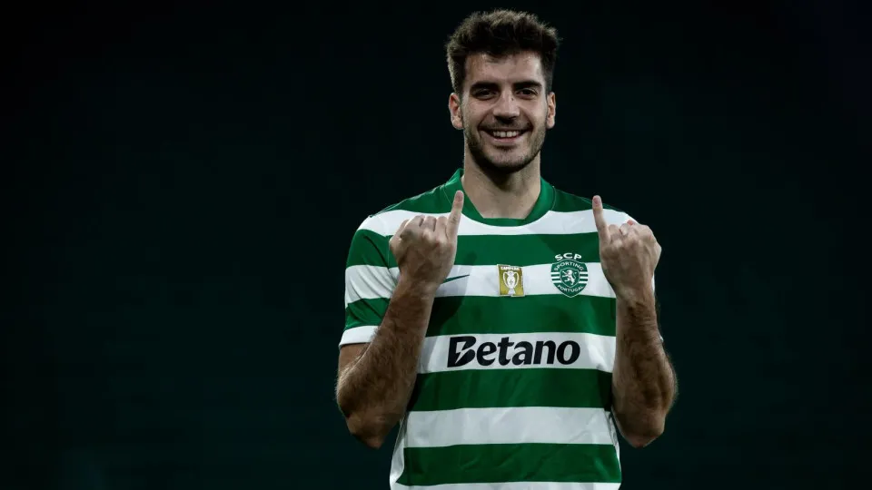 Oficial: Fotis Ioannidis é reforço do Sporting por 22 milhões de euros