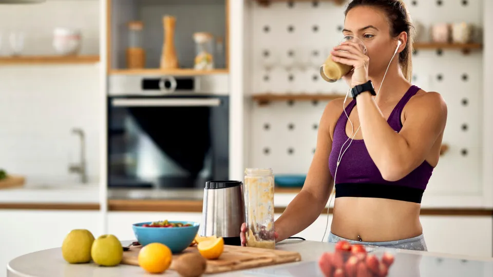 Cinco alimentos que nunca deve comer antes de um treino