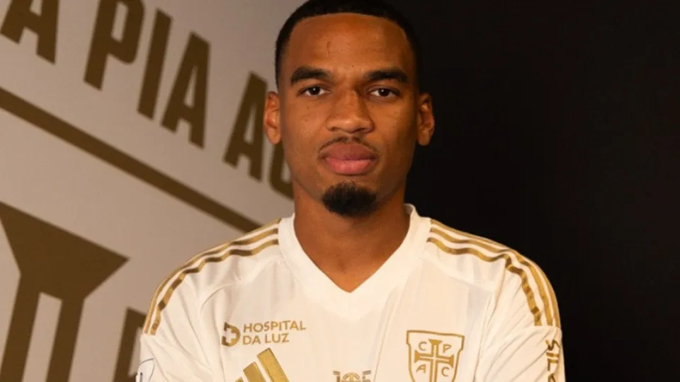 Oficial: Xander Severina e Dailon Livramento reforçam ataque do Casa Pia