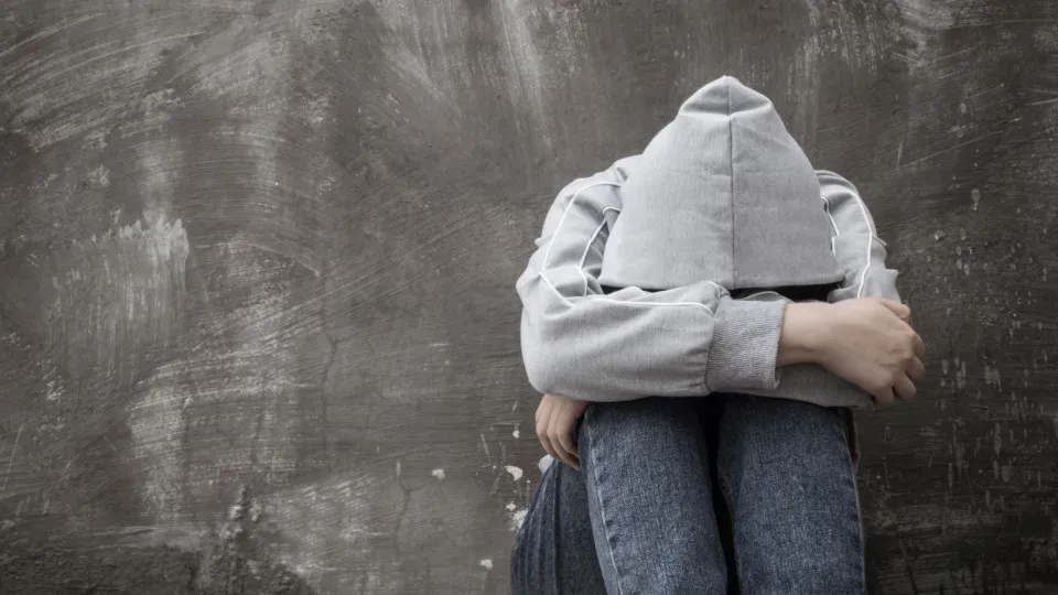 PJ detém suspeito de violar e abusar de duas jovens institucionalizadas
