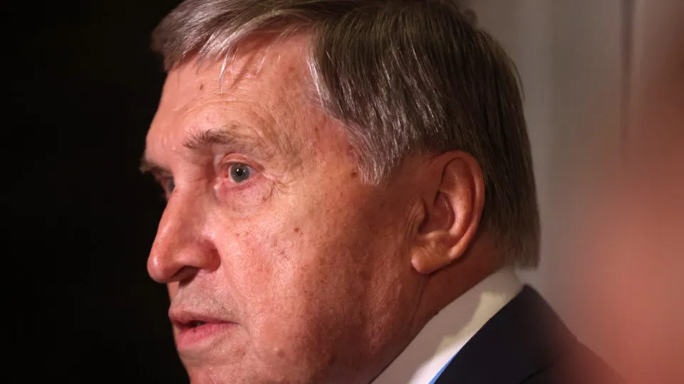 "Conspiração" com Xi Jinping e Jong-un? Kremlin espera que seja "ironia"