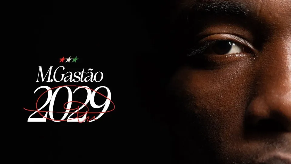 Estrela da Amadora renova contrato com João Gastão até 2029