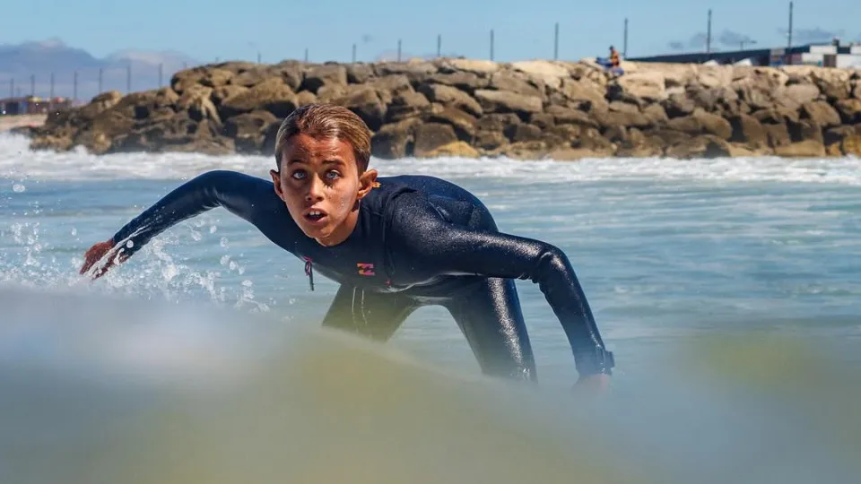 Surf português de luto. Zion Brocchi morre aos 12 anos, vítima de cancro