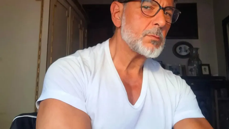 Zé Luís de 'Casados' pediu pretendente em casamento em programa da SIC