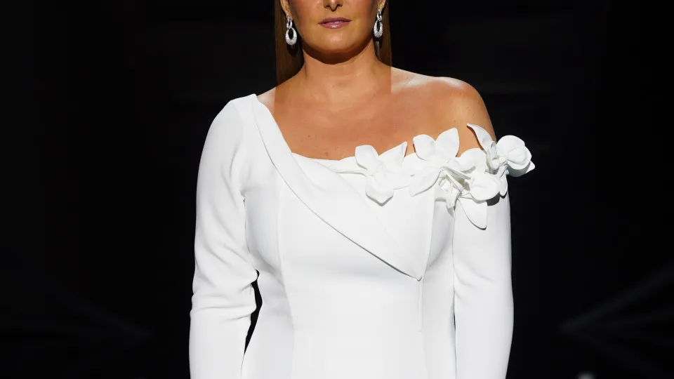 "Teve tudo para dar errado". A história do vestido de Maria Botelho Moniz