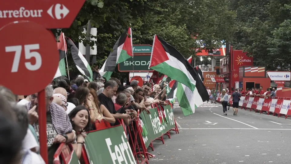 Espanha quer Israel banido do desporto: "Como se fez com a Rússia"